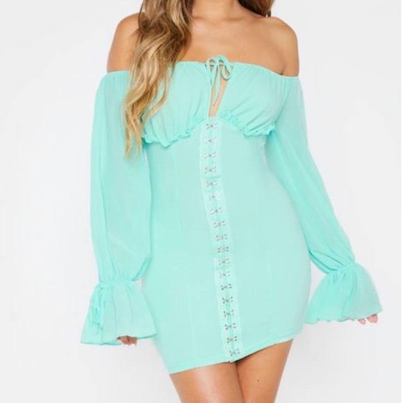 Mint Chiffon Sleeve Hook Eye Bodycon 
